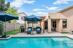4834 E Mossman Rd, Phoenix, AZ 85054 - Photo 30