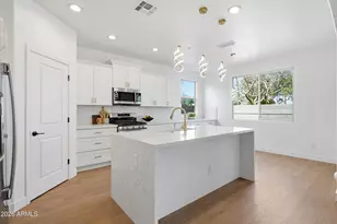 12956 N 94th Ave, Peoria, AZ 85381 - Photo 4