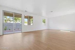 12956 N 94th Ave, Peoria, AZ 85381 - Photo 8