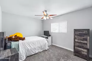 253 S Monterey St, Gilbert, AZ 85233 - Photo 24