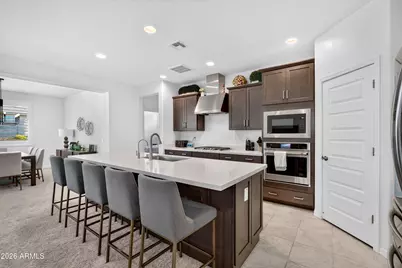 12843 W Lamar Court, Glendale, AZ 85307 - Photo 10