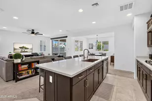 12843 W Lamar Ct, Glendale, AZ 85307 - Photo 4