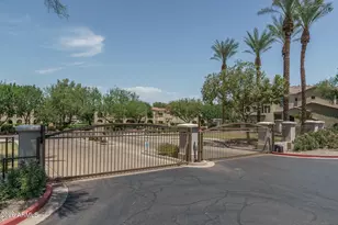 3131 E Legacy Dr, Phoenix, AZ 85042 - Photo 28