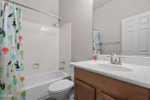 3131 E Legacy Dr, Phoenix, AZ 85042 - Photo 22