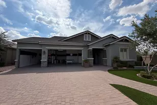 24308 N 162nd Ln, Surprise, AZ 85387 - Photo 2