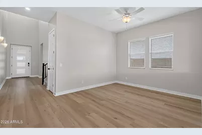 15577 W Voltaire Street, Surprise, AZ 85379 - Photo 4