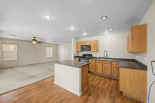 45693 W Barbara Ln, Maricopa, AZ 85139 - Photo 18