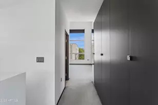 727 E Portland St, Phoenix, AZ 85006 - Photo 18