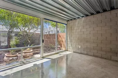 727 E Portland Street #33, Phoenix, AZ 85006 - Photo 2