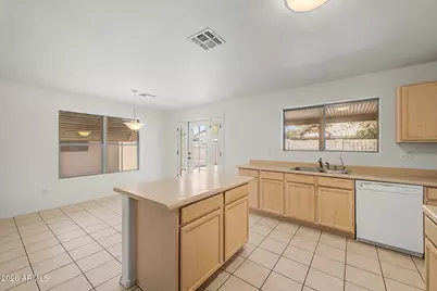454 W Cotton Lane, Gilbert, AZ 85233 - Photo 12