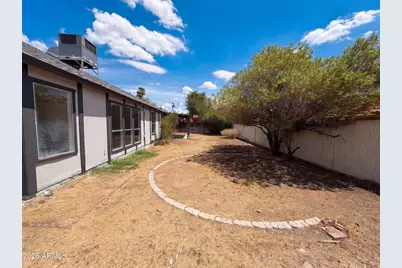 615 W Montoya Lane, Phoenix, AZ 85027 - Photo 26