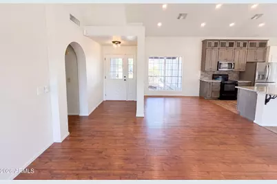 615 W Montoya Lane, Phoenix, AZ 85027 - Photo 6