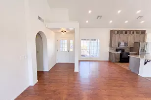 615 W Montoya Ln, Phoenix, AZ 85027 - Photo 6