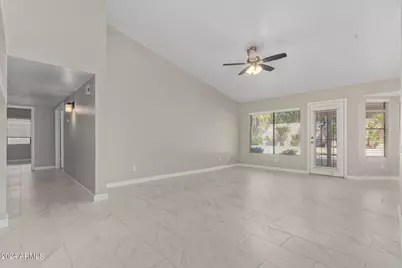 9138 E Davenport Drive, Scottsdale, AZ 85260 - Photo 8