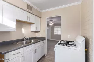 2301 W Hayward Ave, Phoenix, AZ 85021 - Photo 22