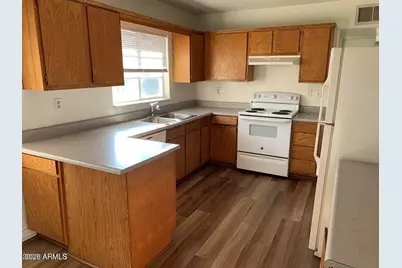 2301 W Hayward Avenue, Phoenix, AZ 85021 - Photo 38