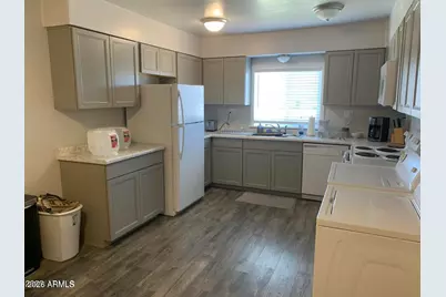 2301 W Hayward Avenue, Phoenix, AZ 85021 - Photo 6
