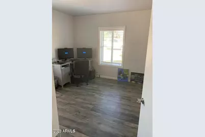 2301 W Hayward Avenue, Phoenix, AZ 85021 - Photo 10