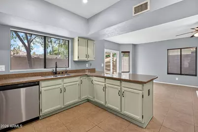 39 E La Vieve Lane, Tempe, AZ 85284 - Photo 18