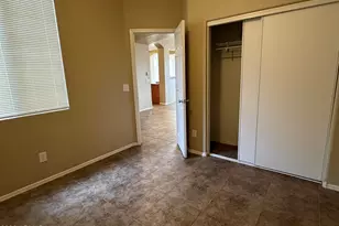 1541 W St Kateri Dr, Phoenix, AZ 85041 - Photo 2