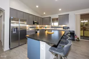 10118 S Vaquero Ln, Hereford, AZ 85615 - Photo 14