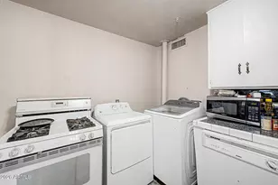 2922 W Fillmore St, Phoenix, AZ 85009 - Photo 32