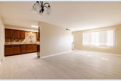 12208 N Pebble Beach Drive, Sun City, AZ 85351 - Photo 4