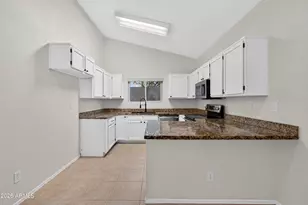 11246 E Poinsettia Dr, Scottsdale, AZ 85259 - Photo 6