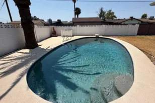 8228 N 35th Ave, Phoenix, AZ 85051 - Photo 10
