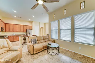 20930 W Sunrise Lane, Buckeye, AZ 85396 - Photo 8
