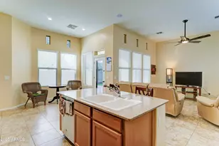 20930 W Sunrise Ln, Buckeye, AZ 85396 - Photo 4