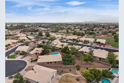 1511 E Sunrise Way, Gilbert, AZ 85296 - Photo 48