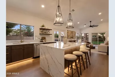 1511 E Sunrise Way, Gilbert, AZ 85296 - Photo 2