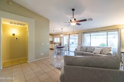 22527 N 74th Avenue, Glendale, AZ 85310 - Photo 6