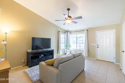 22527 N 74th Avenue, Glendale, AZ 85310 - Photo 10