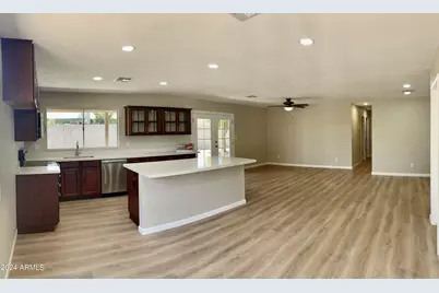 10021 N 47th Drive, Glendale, AZ 85302 - Photo 6