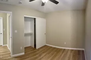 10021 N 47th Dr, Glendale, AZ 85302 - Photo 10