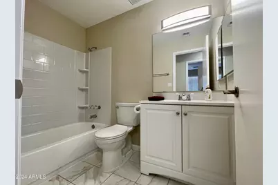 10021 N 47th Drive, Glendale, AZ 85302 - Photo 12