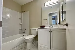 10021 N 47th Dr, Glendale, AZ 85302 - Photo 12