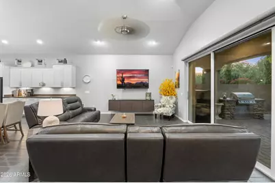 2922 E Minnezona Avenue, Phoenix, AZ 85016 - Photo 16
