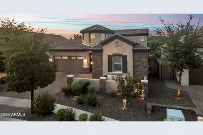 2922 E Minnezona Avenue, Phoenix, AZ 85016 - Photo 1