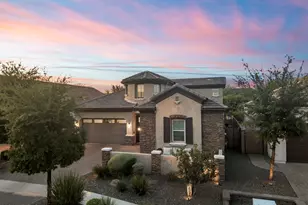 2922 E Minnezona Ave, Phoenix, AZ 85016 - Photo 1