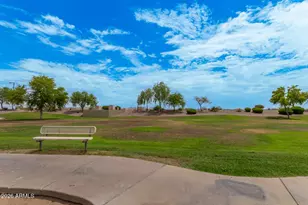11719 W Dos Rios Dr, Sun City, AZ 85373 - Photo 12