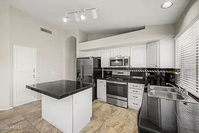 6503 W Adobe Drive, Glendale, AZ 85308 - Photo 2
