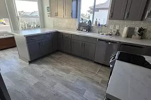 10632 W Runion Dr, Peoria, AZ 85382 - Photo 4