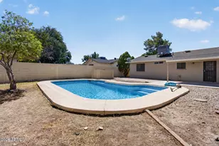 1650 W Campo Bello Dr, Phoenix, AZ 85023 - Photo 10