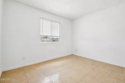 7607 W Osborn Road, Phoenix, AZ 85033 - Photo 14