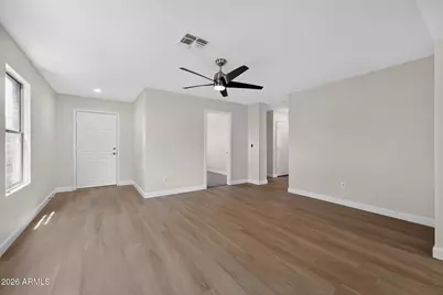 8425 E Navarro Circle, Mesa, AZ 85209 - Photo 2
