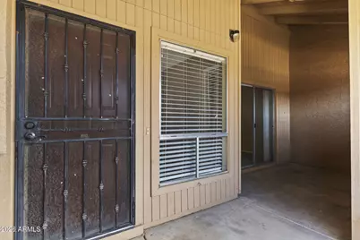 312 W Yukon Drive #2, Phoenix, AZ 85027 - Photo 4