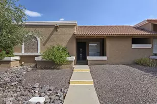 312 W Yukon Dr, Phoenix, AZ 85027 - Photo 1